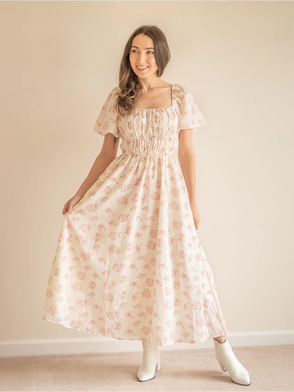 New with tags Storia Rosewood Reverie Floral Midi Dress